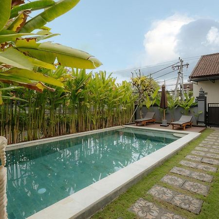 Bubu Canggu Guesthouse Екстериор снимка