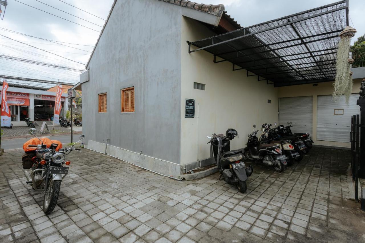 Bubu Canggu Guesthouse Екстериор снимка