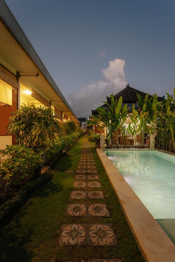 Bubu Canggu Guesthouse Екстериор снимка